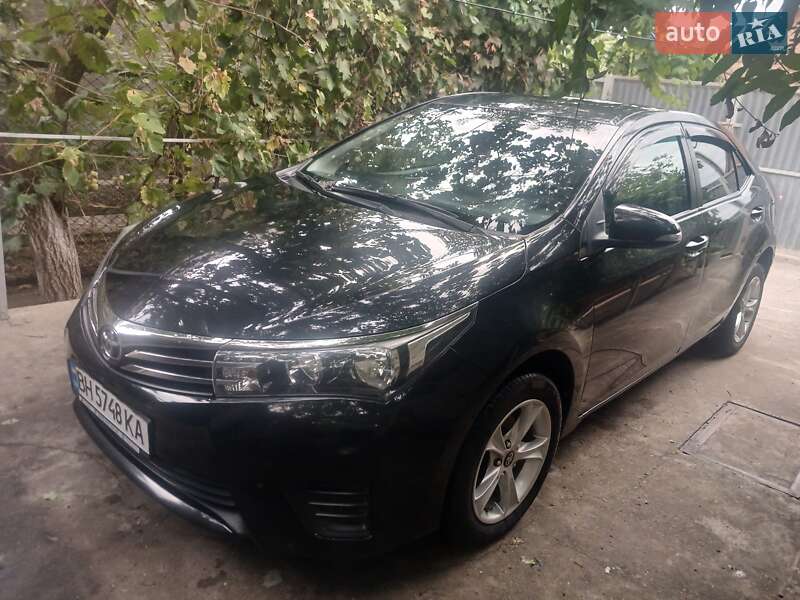 Седан Toyota Corolla 2014 в Измаиле