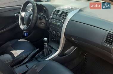 Седан Toyota Corolla 2012 в 