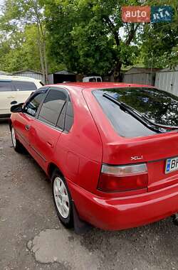 Хэтчбек Toyota Corolla 1996 в 