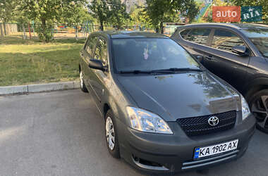 Хетчбек Toyota Corolla 2002 в Києві
