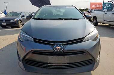 Седан Toyota Corolla 2018 в 