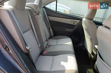 Седан Toyota Corolla 2018 в 