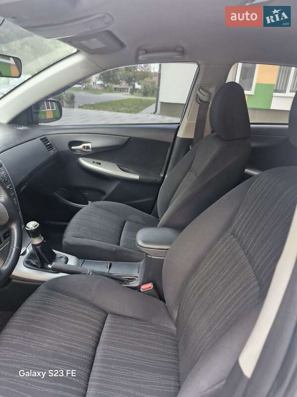 Седан Toyota Corolla 2008 в Тернополі фото 17 Седан Toyota Corolla 2008 в Тернополі