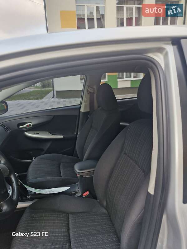 Седан Toyota Corolla 2008 в Тернополі фото 23 Седан Toyota Corolla 2008 в Тернополі