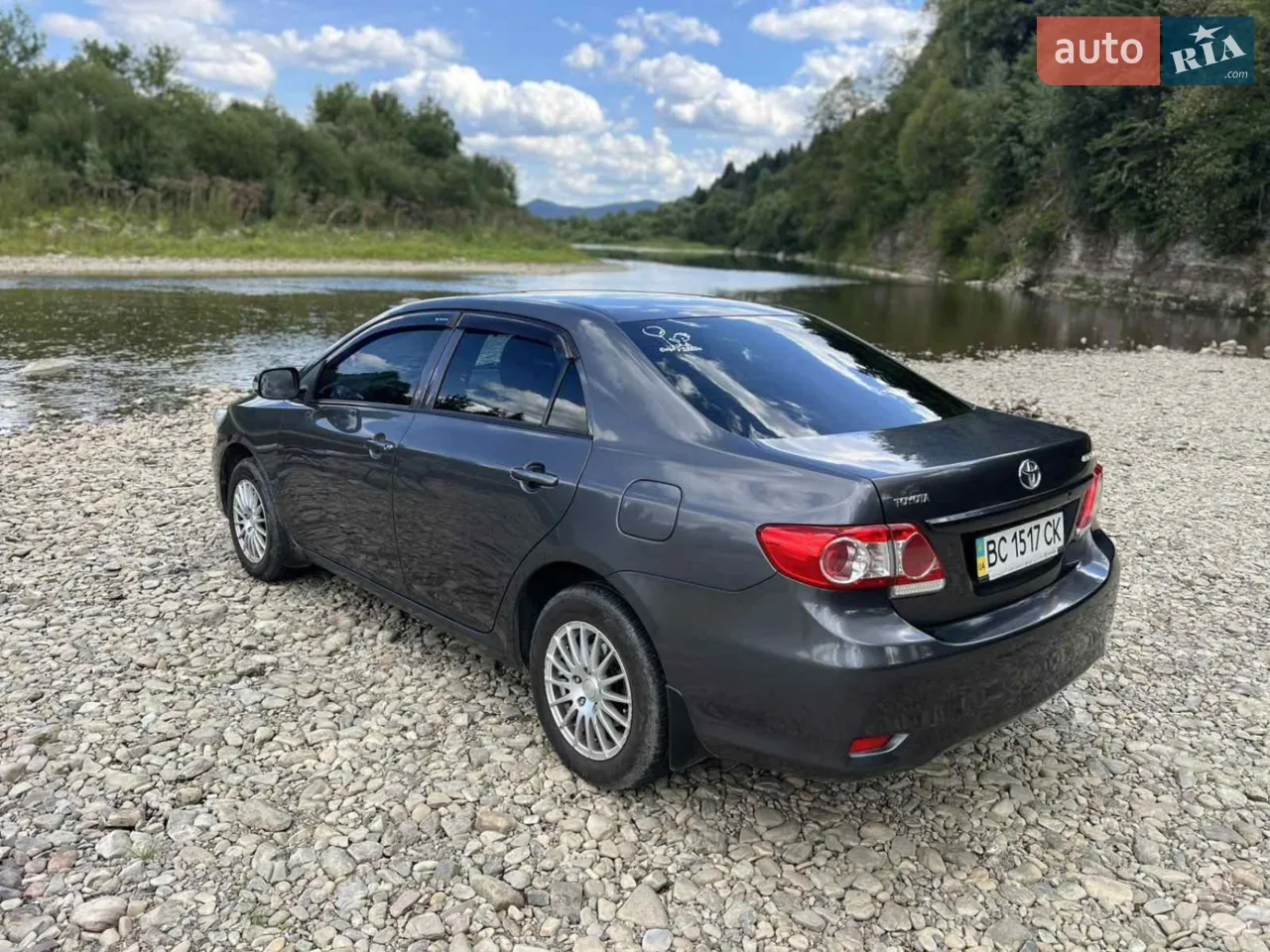 2010 Toyota Corolla - мініатюра 18