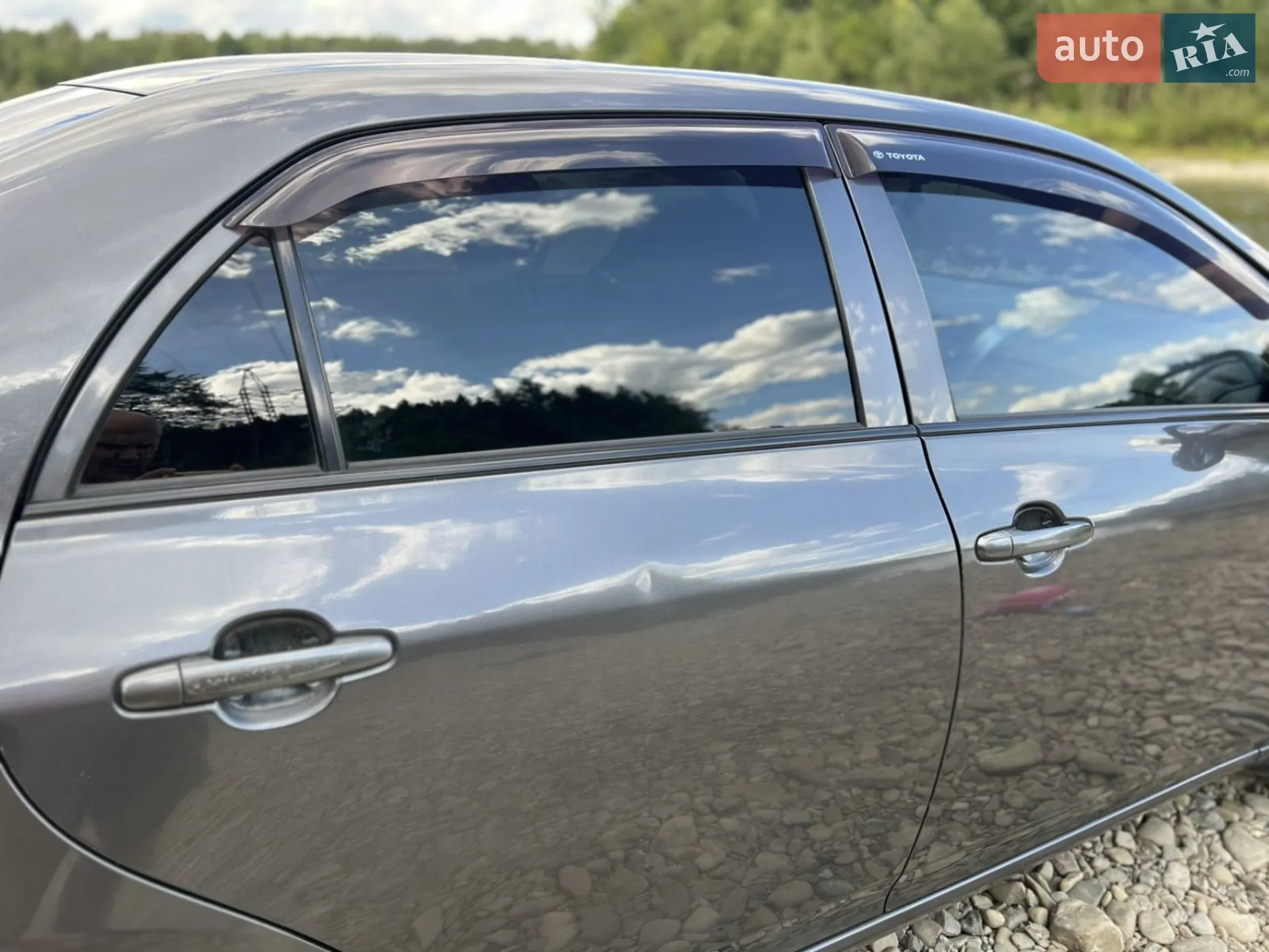 2011 Toyota Corolla - мініатюра 11