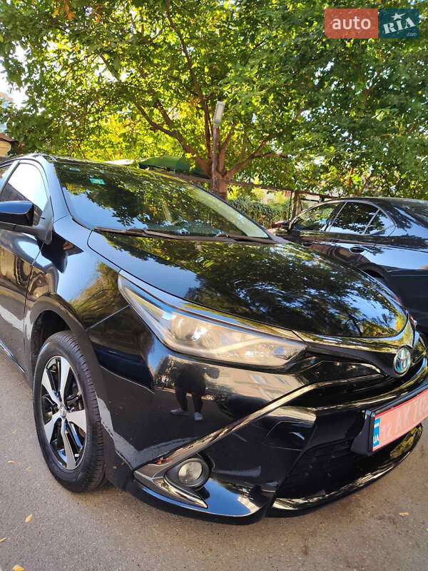 Седан Toyota Corolla 2020 в Києві