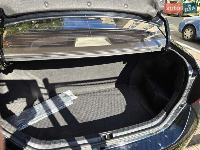 Седан Toyota Corolla 2020 в Києві