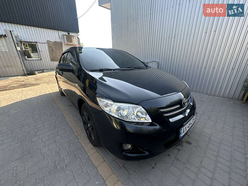 Седан Toyota Corolla 2008 в Харькове