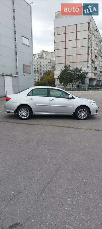 Седан Toyota Corolla 2008 в Харькове