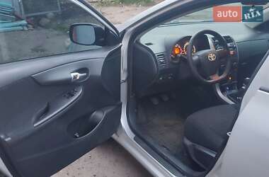 Седан Toyota Corolla 2012 в 