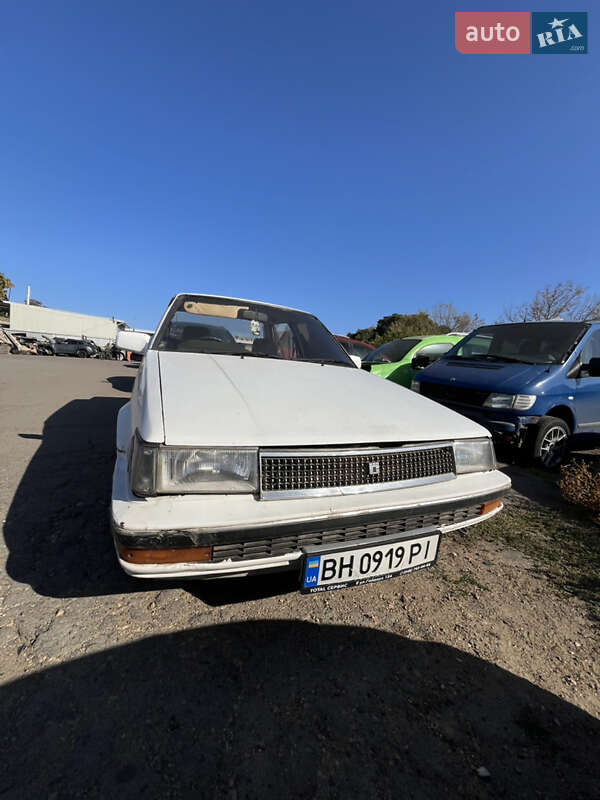 Седан Toyota Corolla 1987 в Одессе
