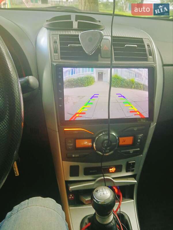 Седан Toyota Corolla 2011 в Конотопе