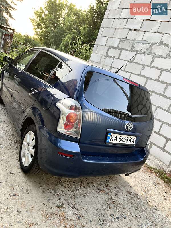 Універсал Toyota Corolla 2005 в Києві