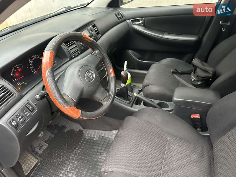 Универсал Toyota Corolla 2006 в Львове