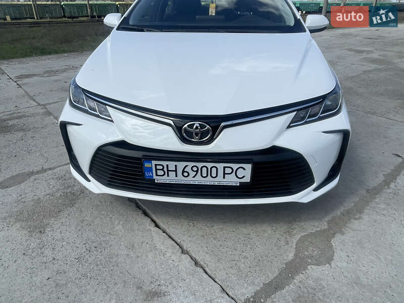 Седан Toyota Corolla 2021 в Подольске