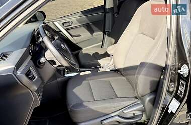 Седан Toyota Corolla 2016 в 