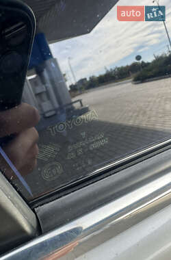 Седан Toyota Corolla 2013 в 