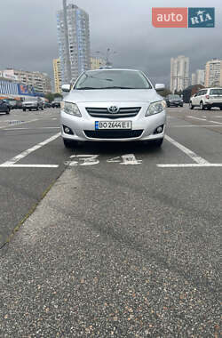Седан Toyota Corolla 2007 в 