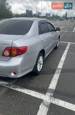 Седан Toyota Corolla 2007 в 