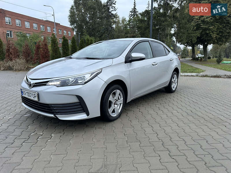 Toyota Corolla 2016