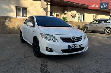 Седан Toyota Corolla 2008 в Кропивницькому