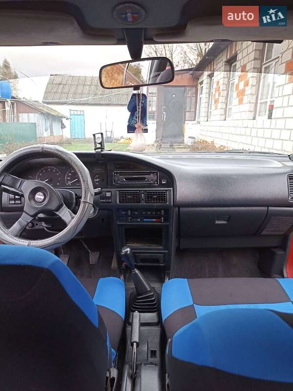 Хэтчбек Toyota Corolla 1988 в Житомире фото 4 Хэтчбек Toyota Corolla 1988 в Житомире