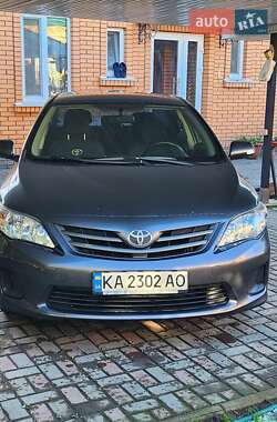 Седан Toyota Corolla 2012 в Переяславі