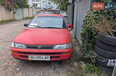 Седан Toyota Corolla 1992 в 
