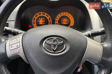 Седан Toyota Corolla 2008 в 