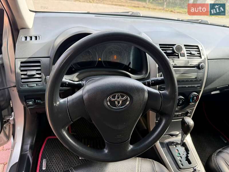 Седан Toyota Corolla 2009 в Одессе