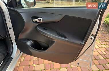Седан Toyota Corolla 2009 в 