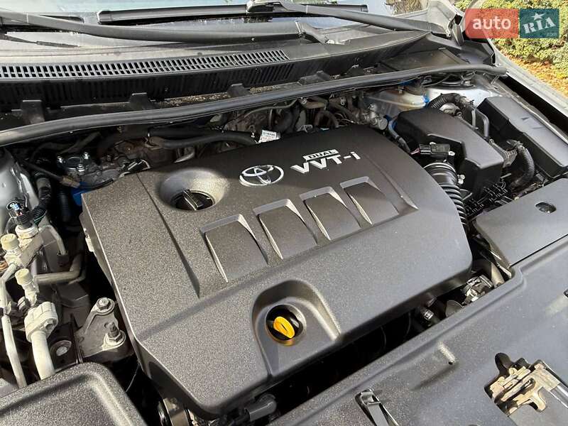 Седан Toyota Corolla 2009 в Одессе