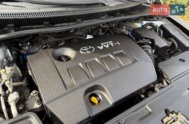 Седан Toyota Corolla 2009 в 