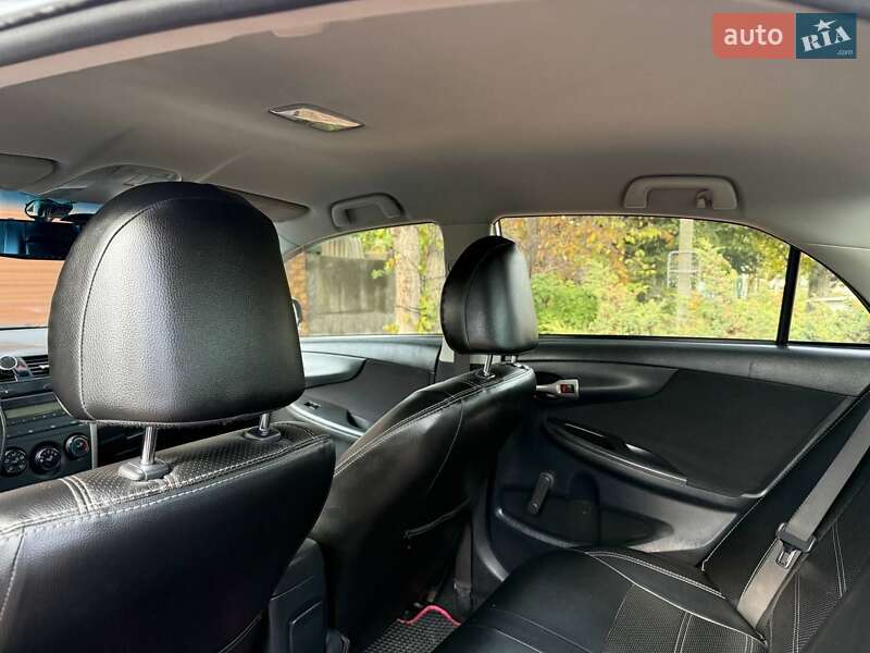 Седан Toyota Corolla 2009 в Одессе