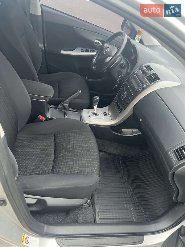 Седан Toyota Corolla 2007 в Вишневому фото 6 Седан Toyota Corolla 2007 в Вишневому