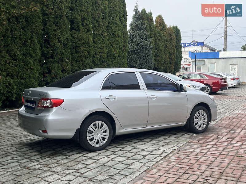Седан Toyota Corolla 2011 в Белой Церкви