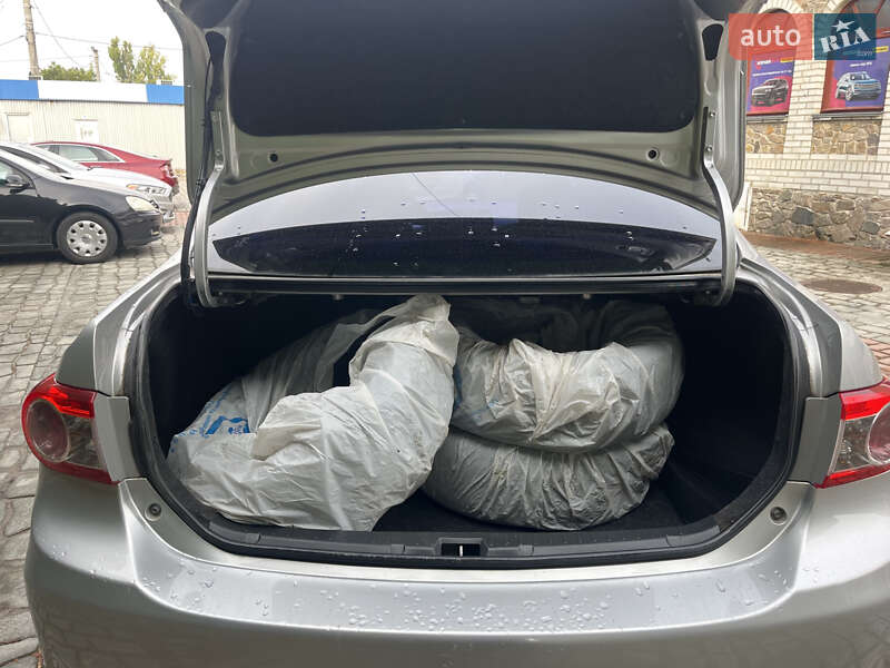 Седан Toyota Corolla 2011 в Белой Церкви