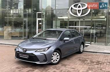 Седан Toyota Corolla 2020 в Киеве