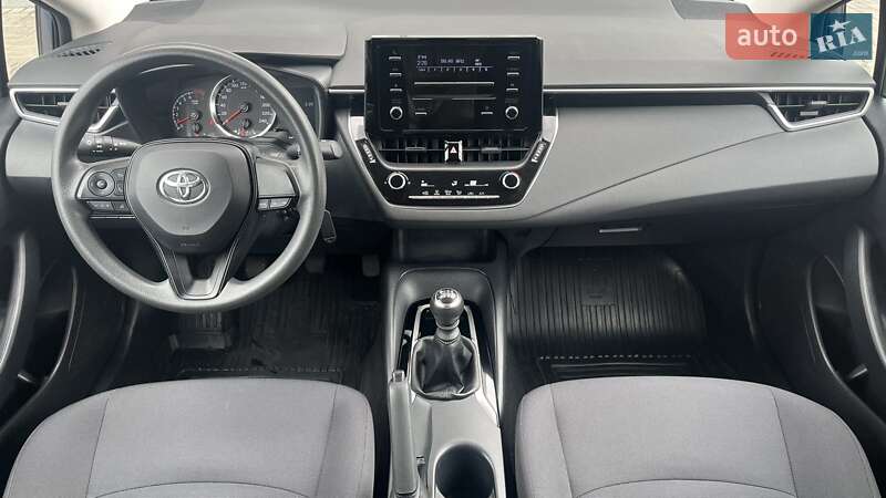 Седан Toyota Corolla 2020 в Киеве