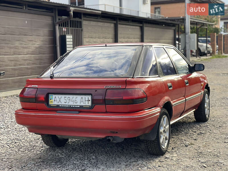 Хэтчбек Toyota Corolla 1990 в Киеве