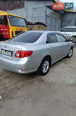 Седан Toyota Corolla 2009 в Киеве