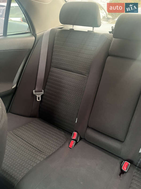 Седан Toyota Corolla 2007 в Киеве фото 16 Седан Toyota Corolla 2007 в Киеве