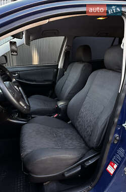 Универсал Toyota Corolla 2002 в 