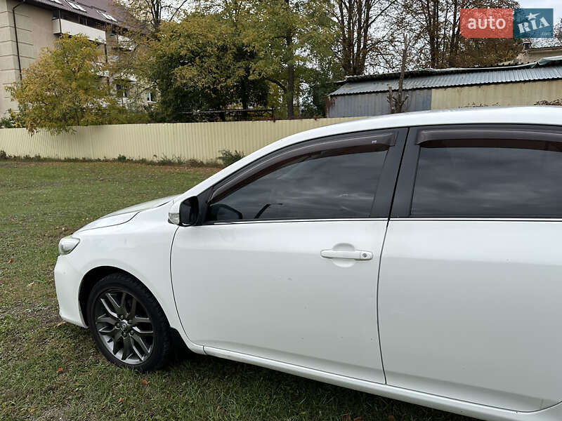 Седан Toyota Corolla 2012 в Харькове