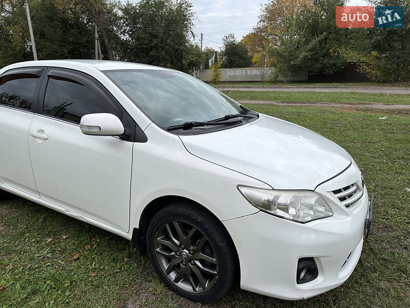 Седан Toyota Corolla 2012 в Харькове