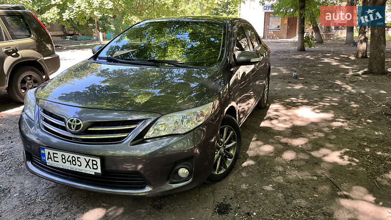 Седан Toyota Corolla 2012 в Краматорске