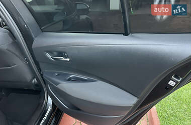 Седан Toyota Corolla 2019 в  фото 36 Седан Toyota Corolla 2019 в