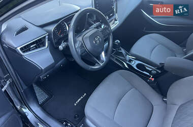 Седан Toyota Corolla 2019 в  фото 40 Седан Toyota Corolla 2019 в