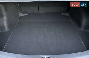Седан Toyota Corolla 2019 в  фото 49 Седан Toyota Corolla 2019 в
